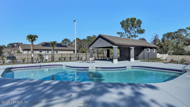 35 GREEN Circle, Palm Coast, FL 32164