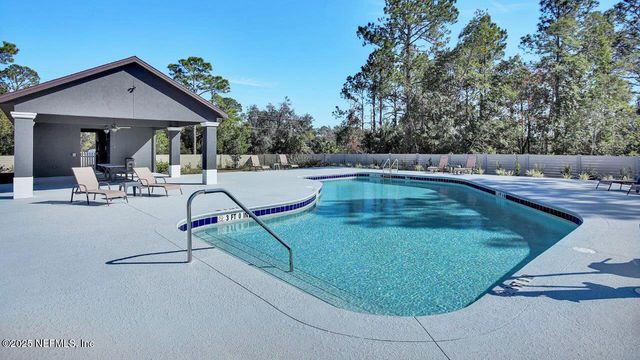 35 GREEN Circle, Palm Coast, FL 32164