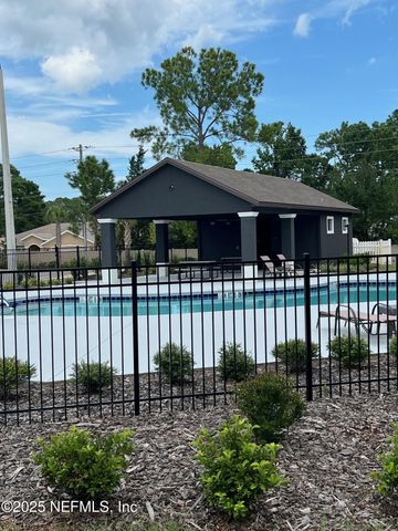 35 GREEN Circle, Palm Coast, FL 32164