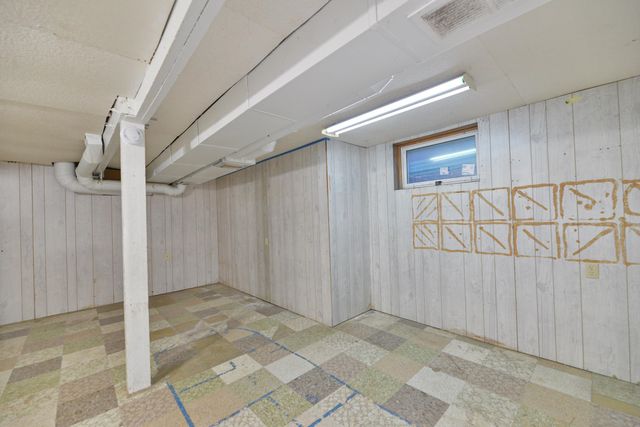 1329 E Gordon Ave, Spokane, WA 99207