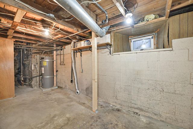 1329 E Gordon Ave, Spokane, WA 99207