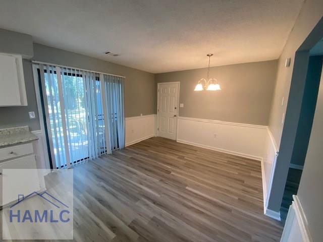 300 Robinson Loop, Richmond Hill, GA 31324