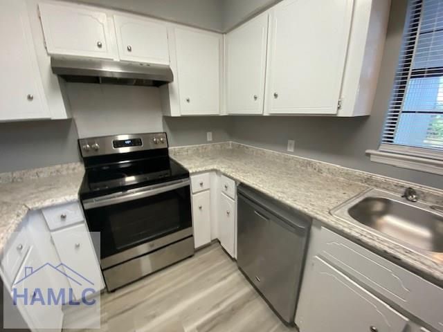 300 Robinson Loop, Richmond Hill, GA 31324