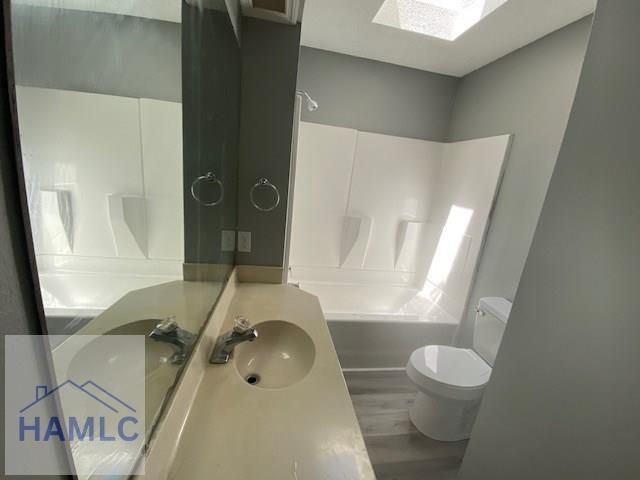 300 Robinson Loop, Richmond Hill, GA 31324