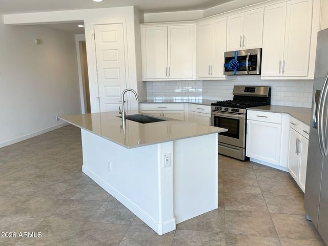 4622 N 192nd Lane, Litchfield Park, AZ 85340