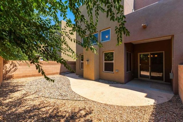 3431 Del Agua Court NE, Albuquerque, NM 87111