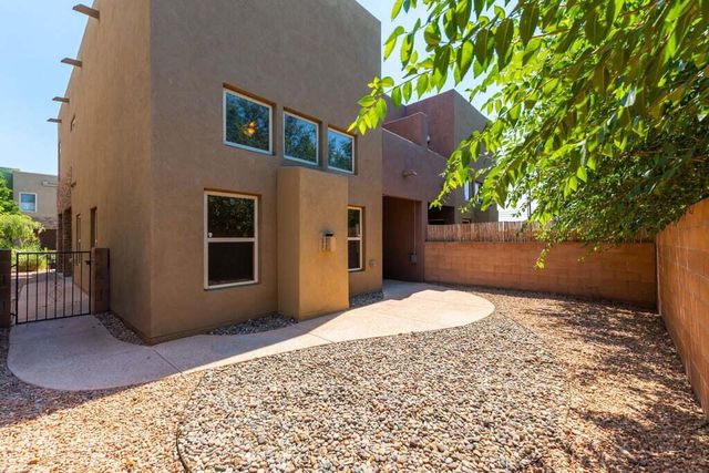 3431 Del Agua Court NE, Albuquerque, NM 87111