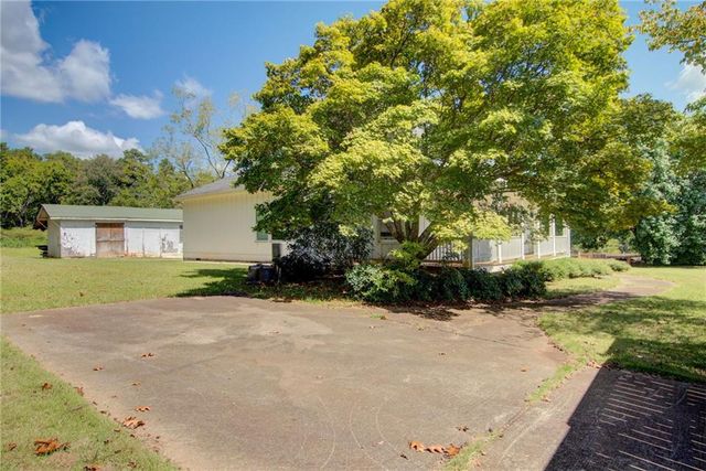 4796 Dallas Highway, Powder Springs, GA 30127