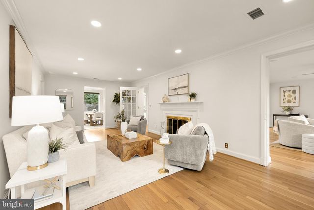 5731 BRADLEY BLVD, Bethesda, MD 20814