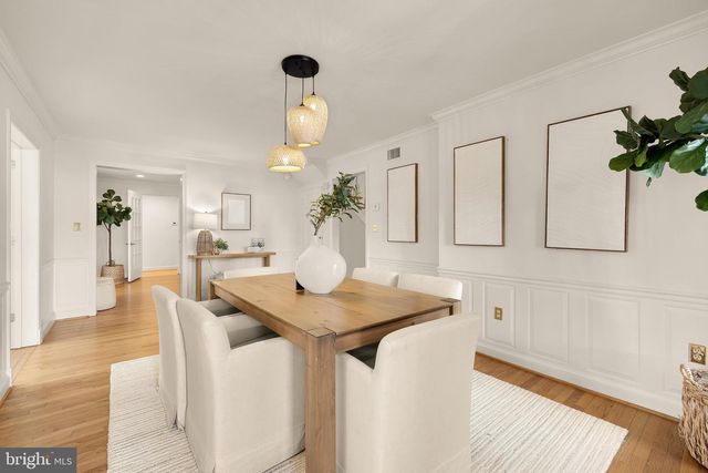 5731 BRADLEY BLVD, Bethesda, MD 20814