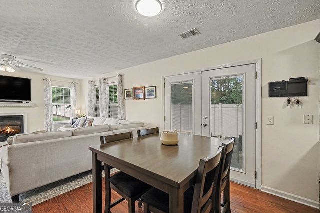 321 Windcroft Lane NW, Acworth, GA 30101
