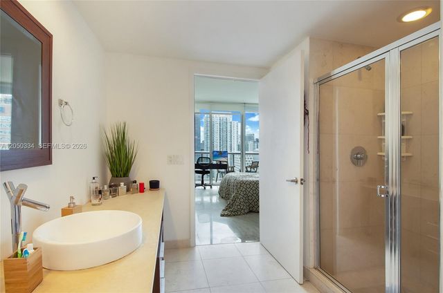 495 Brickell Ave 3803, Miami, FL 33131