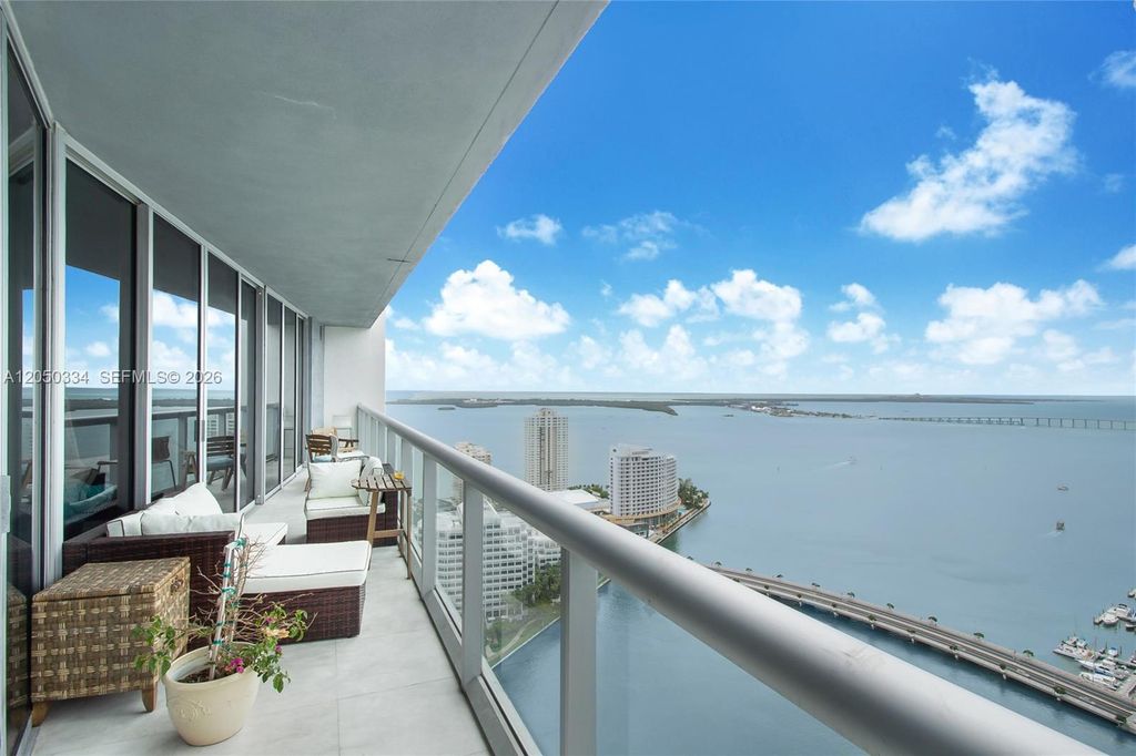495 Brickell Ave 3803, Miami, FL 33131