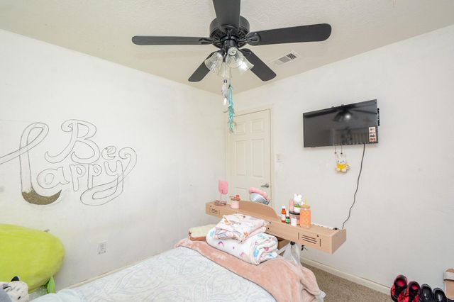 7423 Londres Drive, Houston, TX 77083