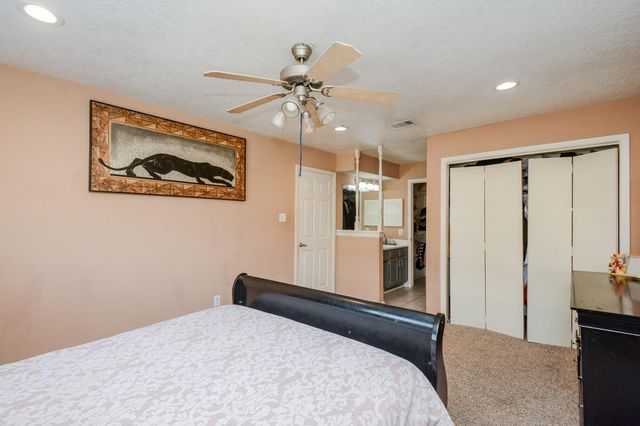 7423 Londres Drive, Houston, TX 77083