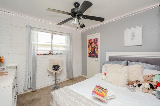 7423 Londres Drive, Houston, TX 77083