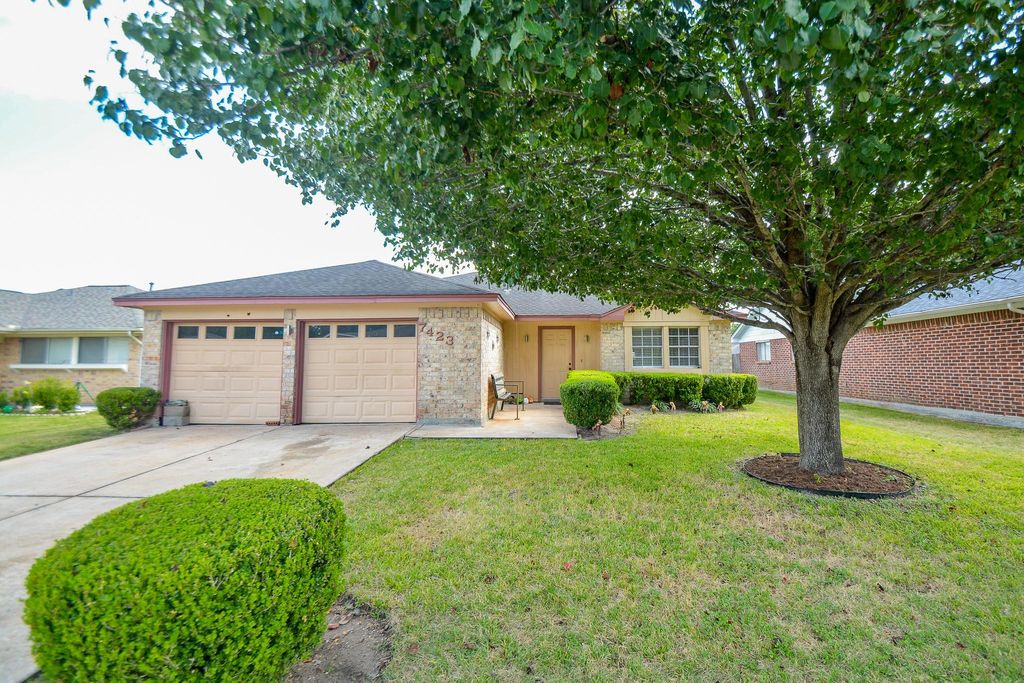 7423 Londres Drive, Houston, TX 77083