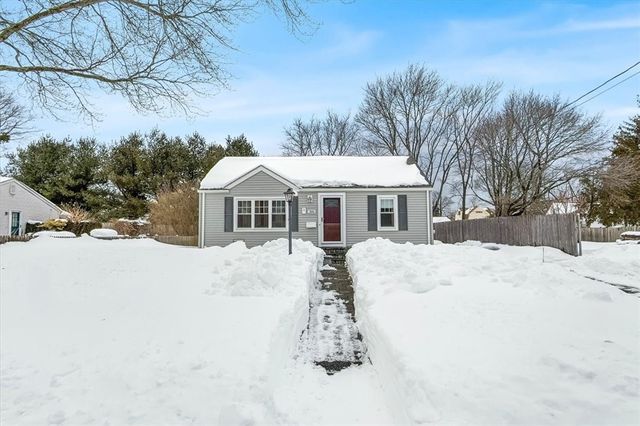 205 Payton Avenue, Warwick, RI 02889