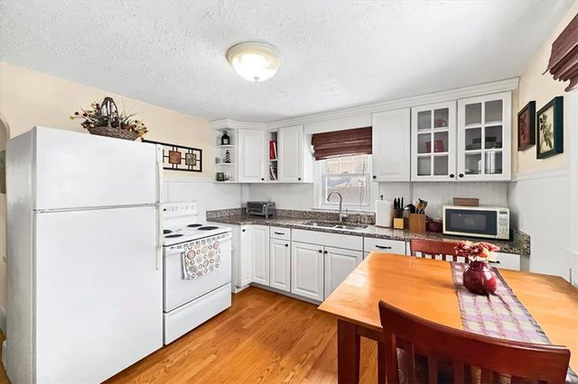 205 Payton Avenue, Warwick, RI 02889