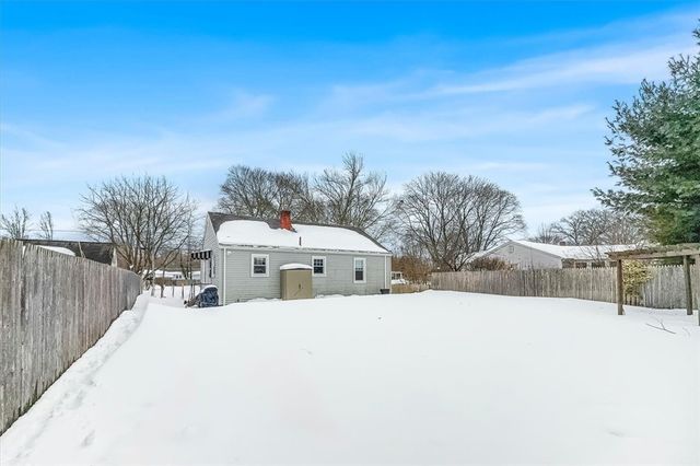 205 Payton Avenue, Warwick, RI 02889