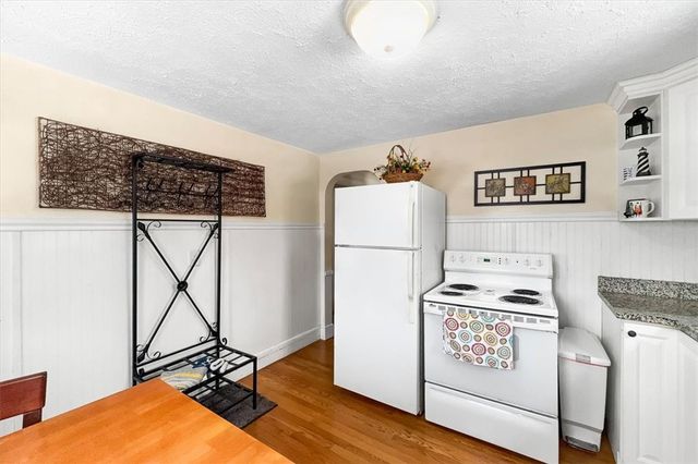 205 Payton Avenue, Warwick, RI 02889