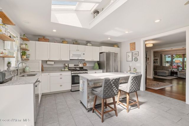 410 W MILL AVE, Coeur D'alene, ID 83814