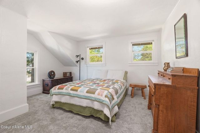 410 W MILL AVE, Coeur D'alene, ID 83814