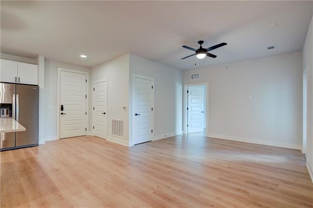 3101 Govalle Ave 113, Austin, TX 78702