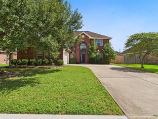 1484 Allison Street, Alvin, TX 77511