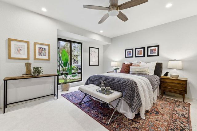 3552 Shelter Creek Dr, Napa, CA 94558