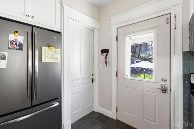 2711 Arbor Avenue, Cincinnati, OH 45209