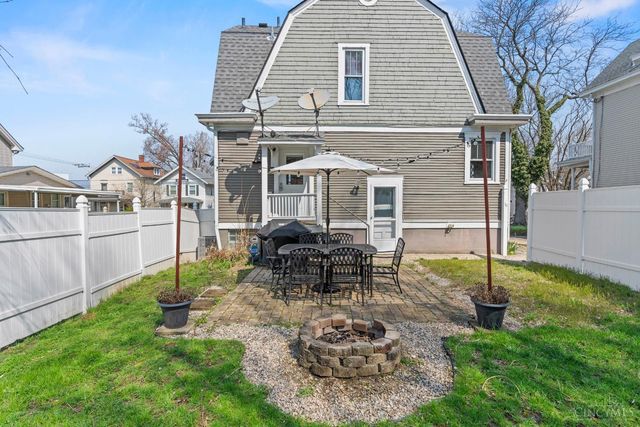 2711 Arbor Avenue, Cincinnati, OH 45209