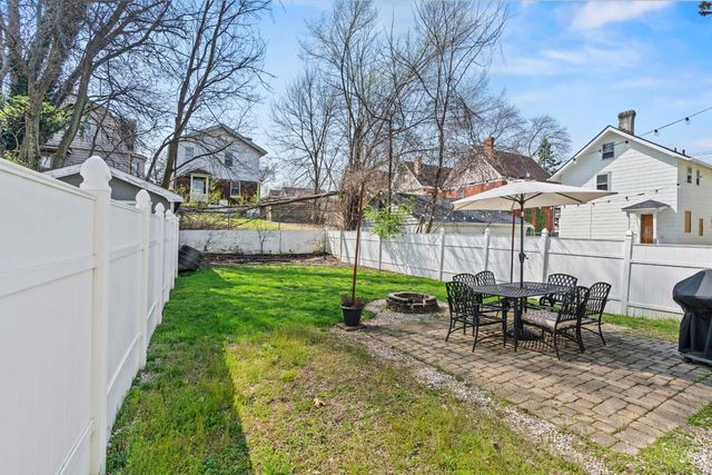 2711 Arbor Avenue, Cincinnati, OH 45209