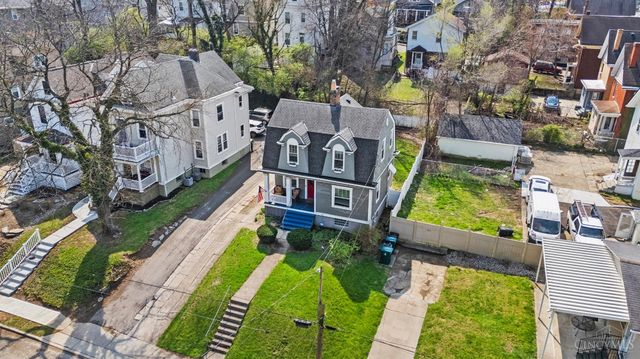 2711 Arbor Avenue, Cincinnati, OH 45209