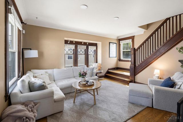 2711 Arbor Avenue, Cincinnati, OH 45209