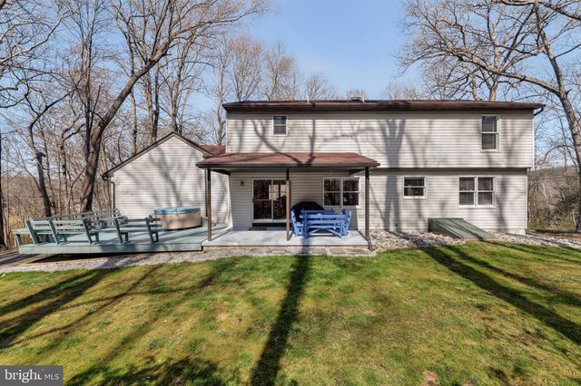 2343 HAY CREEK RD, Birdsboro, PA 19508