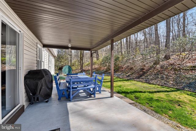 2343 HAY CREEK RD, Birdsboro, PA 19508