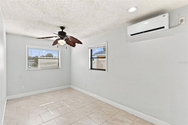 4606 BYERLE CIRCLE, Tampa, FL 33634
