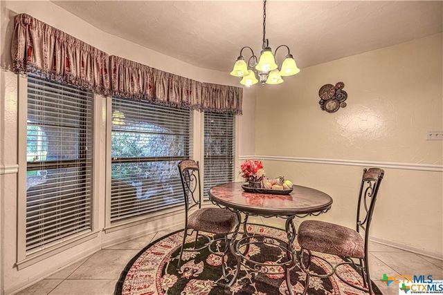 980 Thomas Arnold Road, Salado, TX 76571