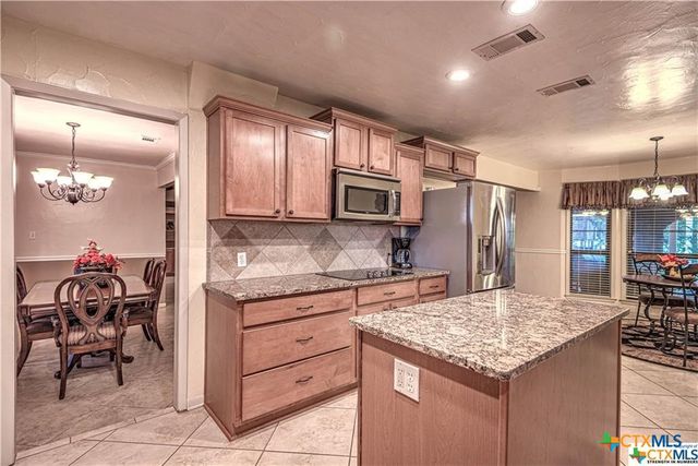 980 Thomas Arnold Road, Salado, TX 76571