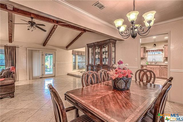 980 Thomas Arnold Road, Salado, TX 76571