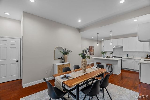 5343 Arsenal Street, St Louis, MO 63139