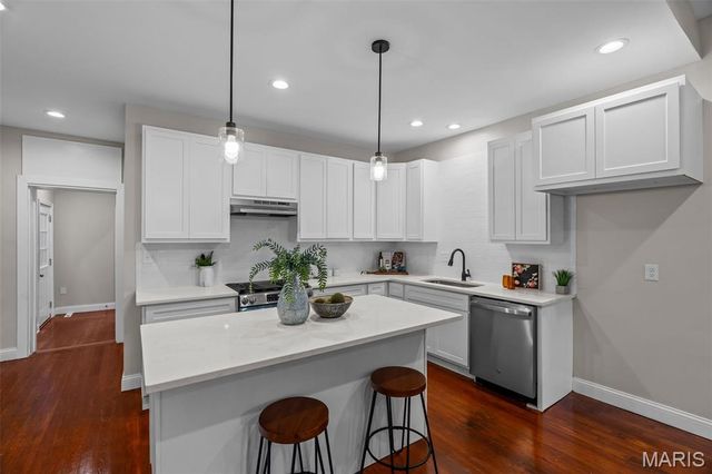 5343 Arsenal Street, St Louis, MO 63139