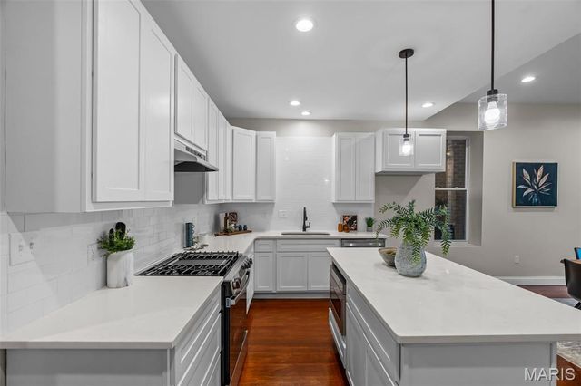 5343 Arsenal Street, St Louis, MO 63139