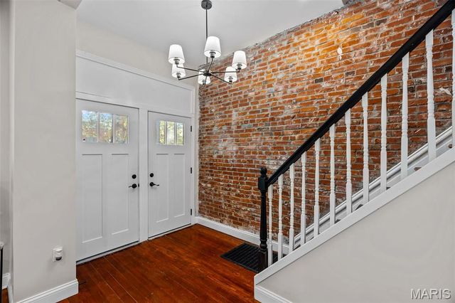 5343 Arsenal Street, St Louis, MO 63139