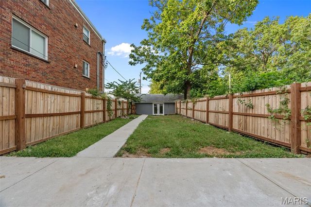 5343 Arsenal Street, St Louis, MO 63139