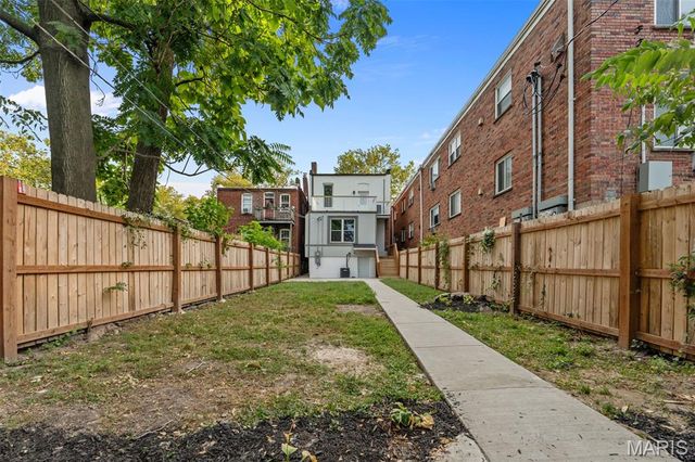 5343 Arsenal Street, St Louis, MO 63139