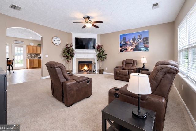 6198 Shoals Loop, Union City, GA 30291