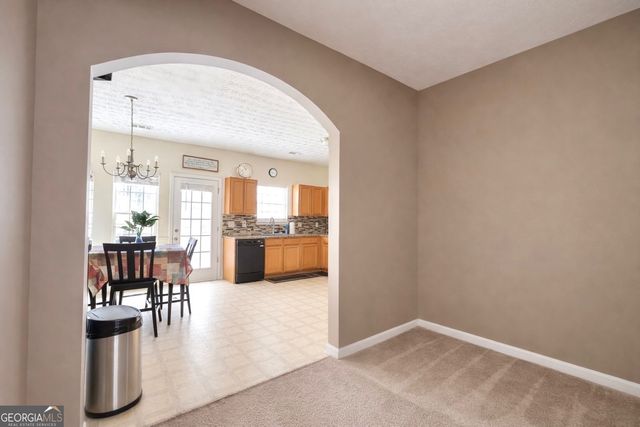 6198 Shoals Loop, Union City, GA 30291