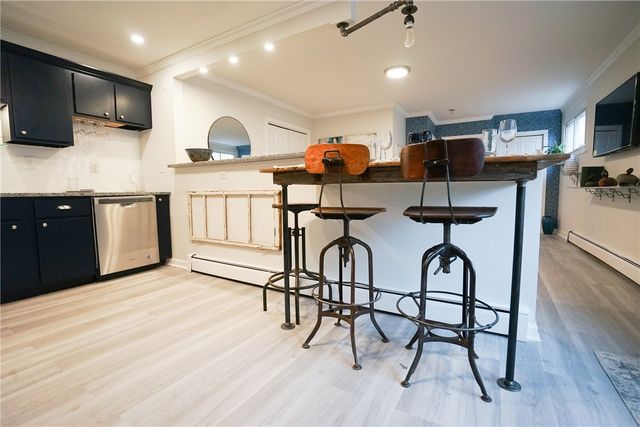 603 Thames Street 1, Newport, RI 02840